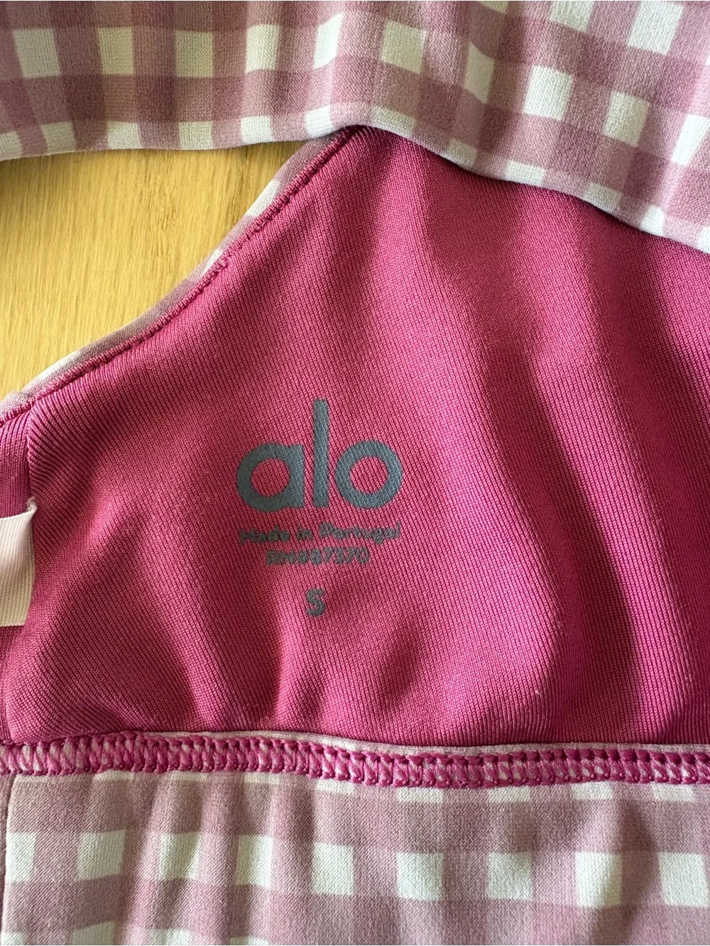 Alo Yoga Gingham Vapor Set